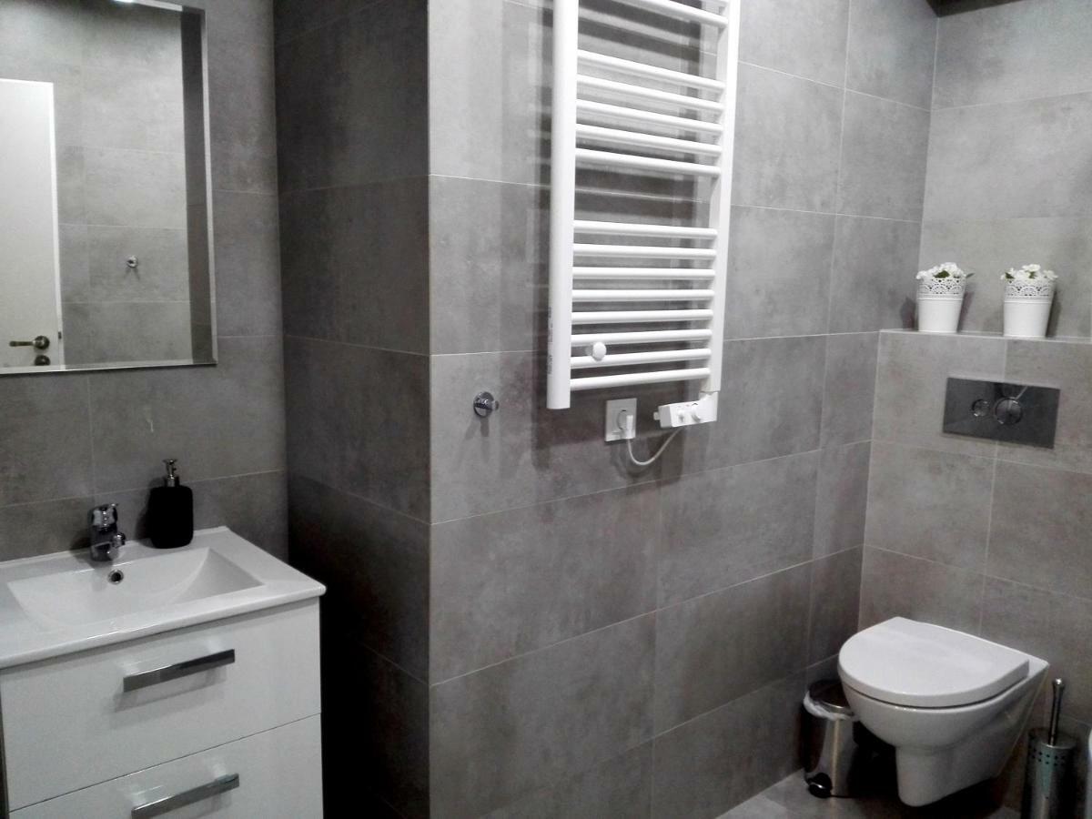 Grey Apartament Centrum Gdynia Eksteriør billede